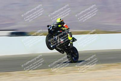 media/Jan-09-2022-SoCal Trackdays (Sun) [[2b1fec8404]]/Front Straight Speed Shots (1pm)/